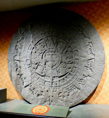 La Pierre du soleil (calendrier Aztèque)