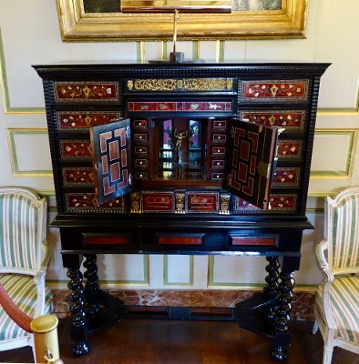 BAZOCHES- Château de Vauban (58)